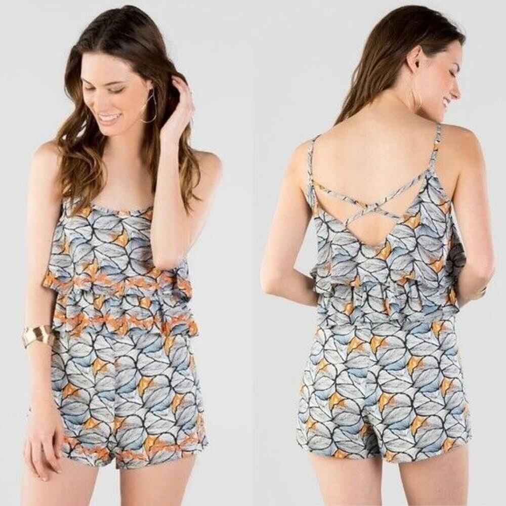 Francesca's Alya Embroidered tropical print Romper Size S